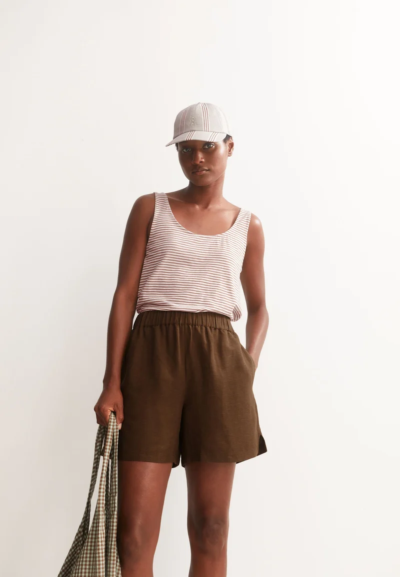 MINAAMI LITA TOP | oatmilk-cinnamon dust