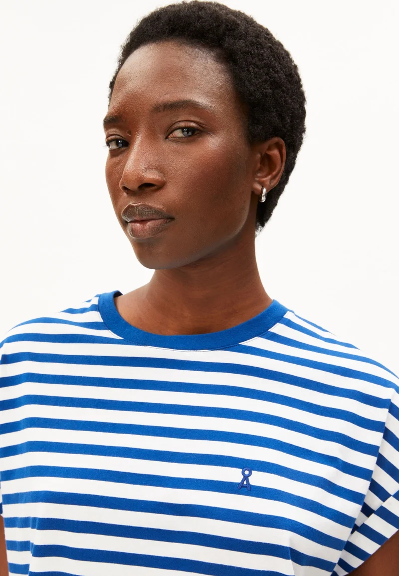NEUES GESTREIFTES IDAARA T-SHIRT | white-lapis blue