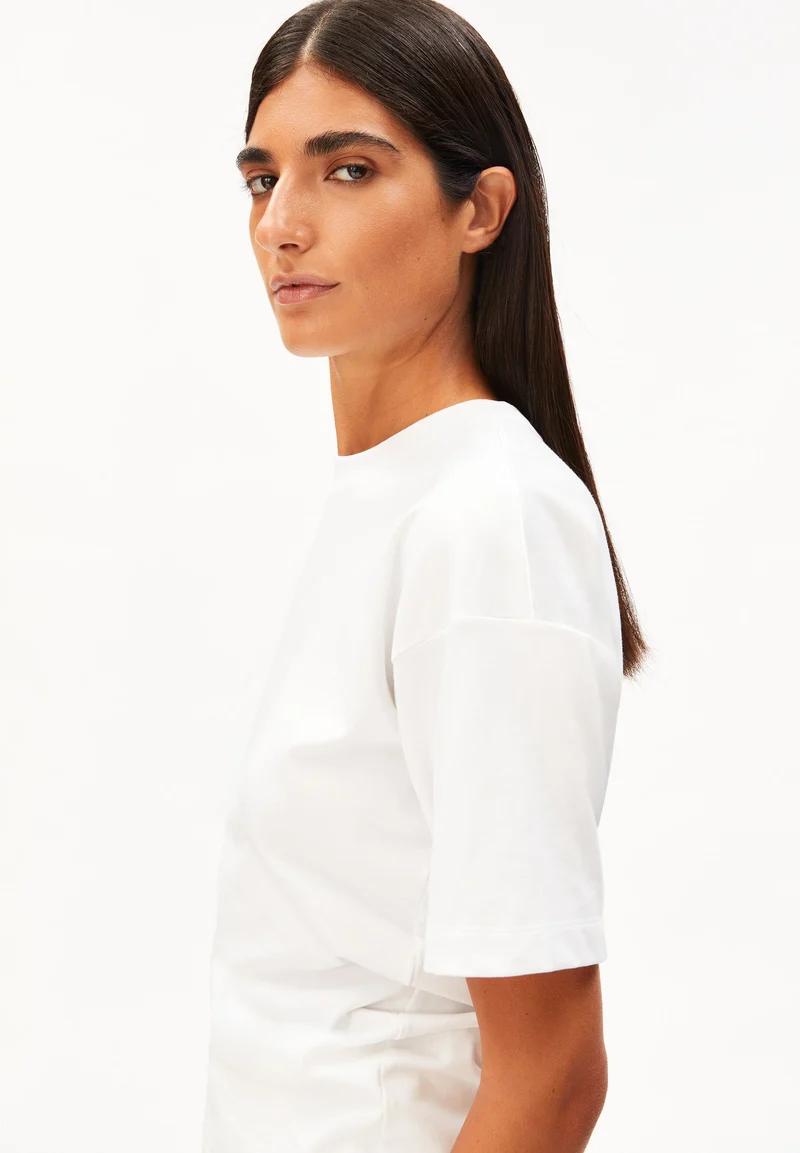 GERAFFTES T-SHIRT | white