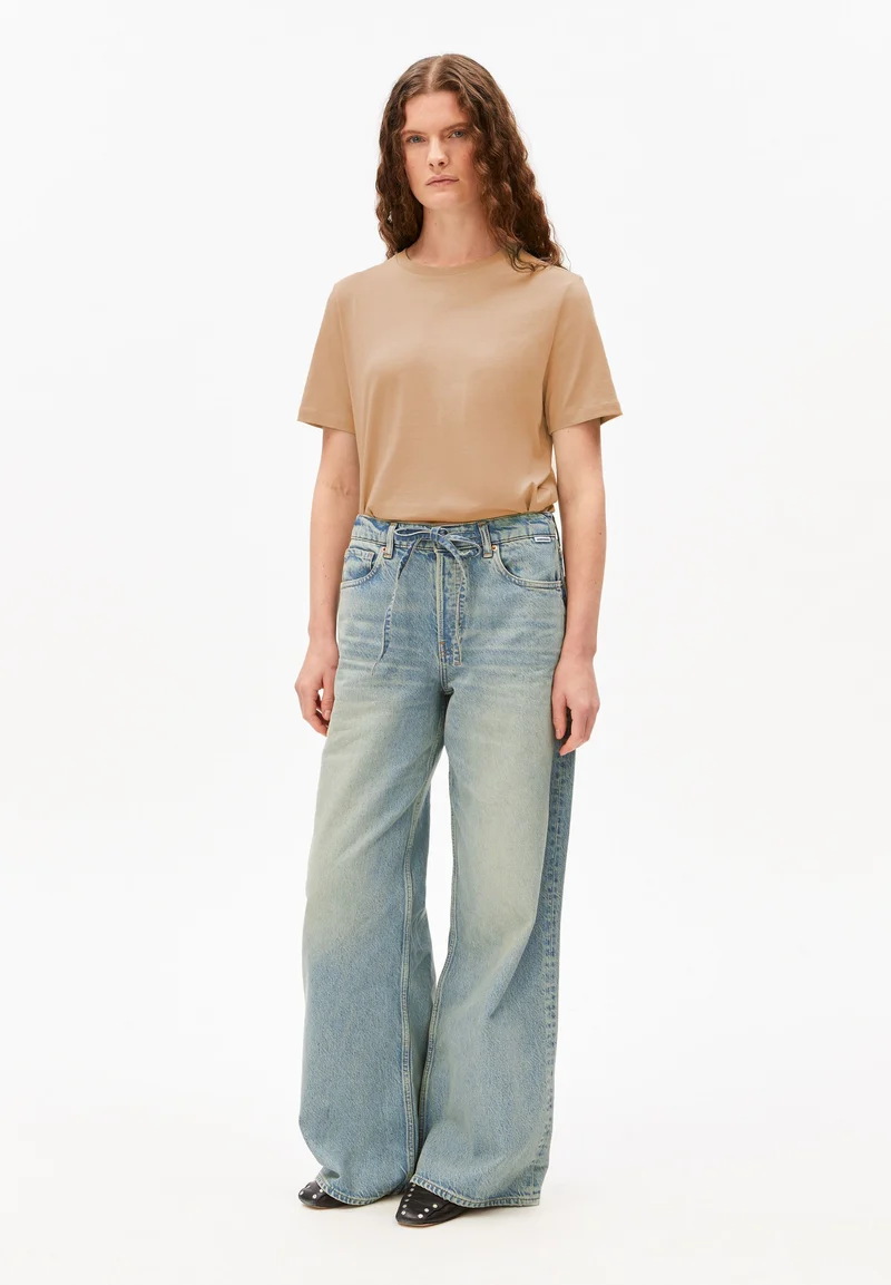 LUALAA T-SHIRT | true camel