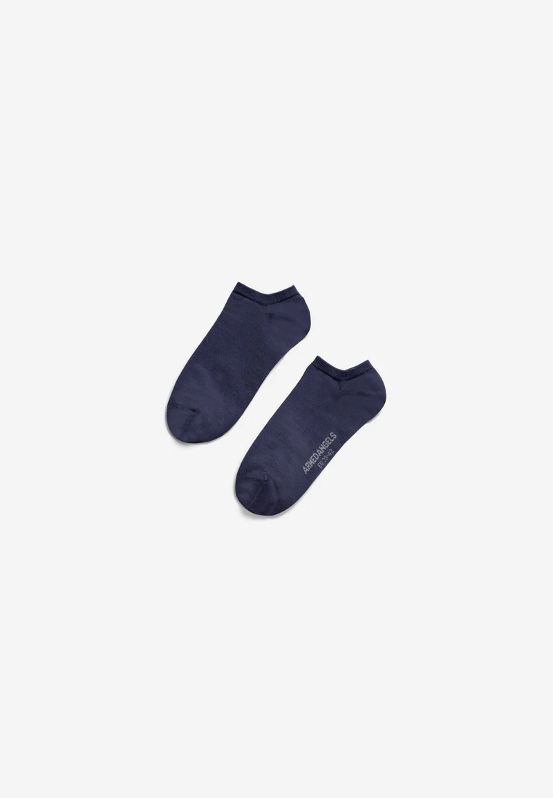 SAALVO SOCKEN | tinted navy