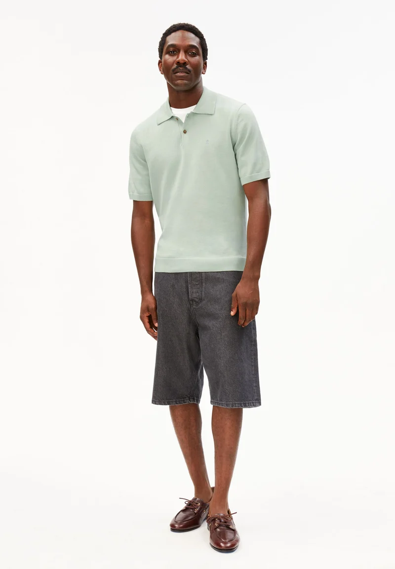 KURZÄRMLIGES STRICKPOLOSHIRT | foam