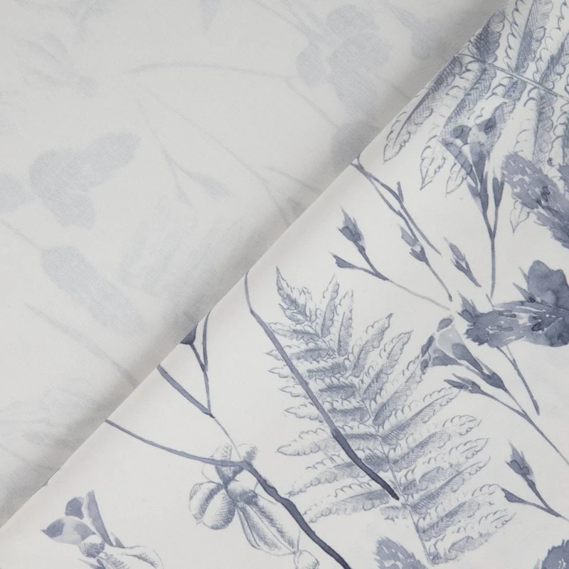 Satin Wildflowers - powderblue 280 cm