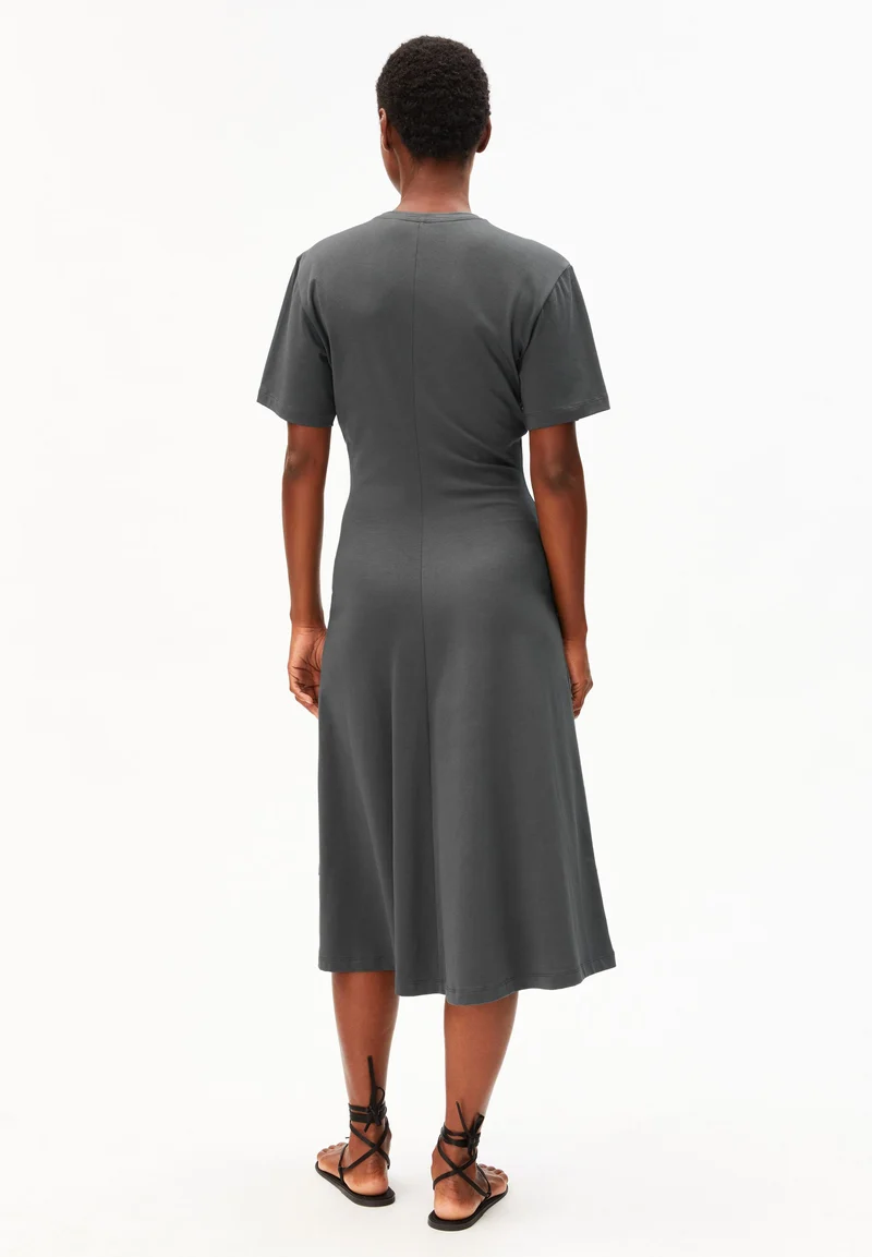 KURZÄRMLIGES JERSEY-MIDI-KLEID | space steel