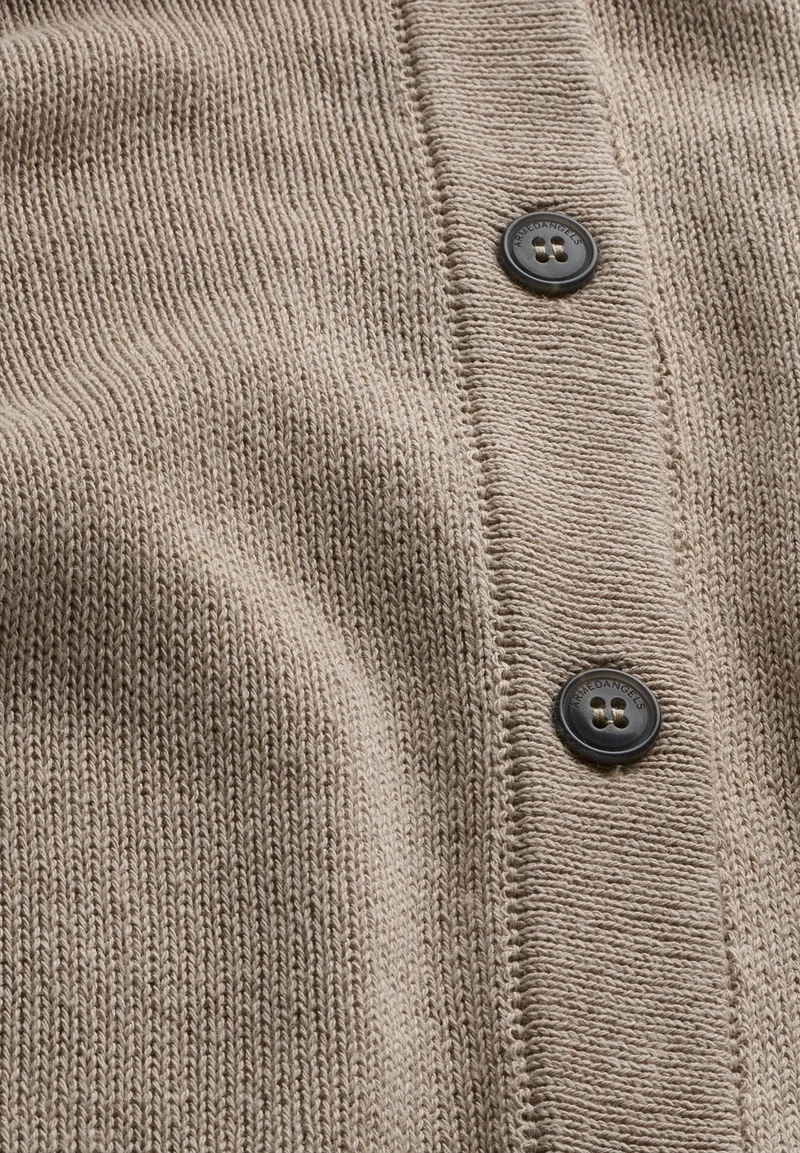 KURZÄRMLIGE LEINEN-MIX STRICKJACKE | sandstone