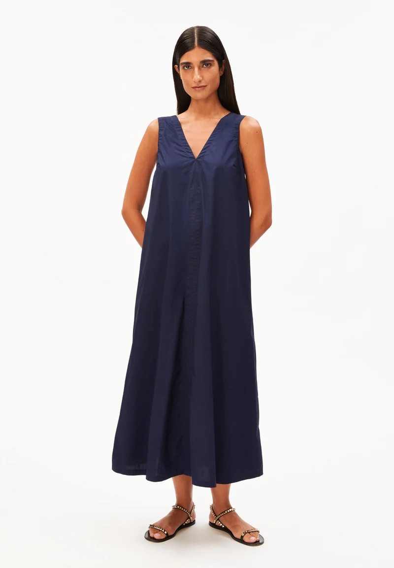 V-AUSSCHNITT POPLIN MAXI-KLEID | tinted navy