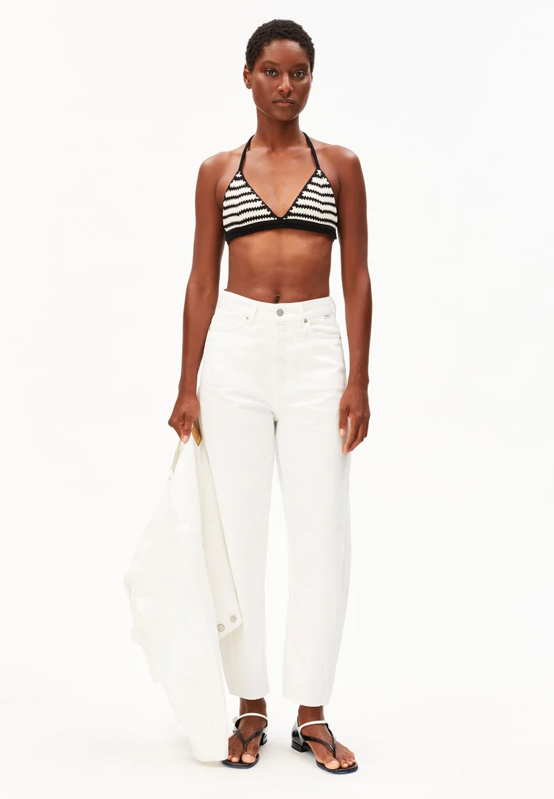 GESTREIFTES BIKINI STRICKTOP | undyed-black