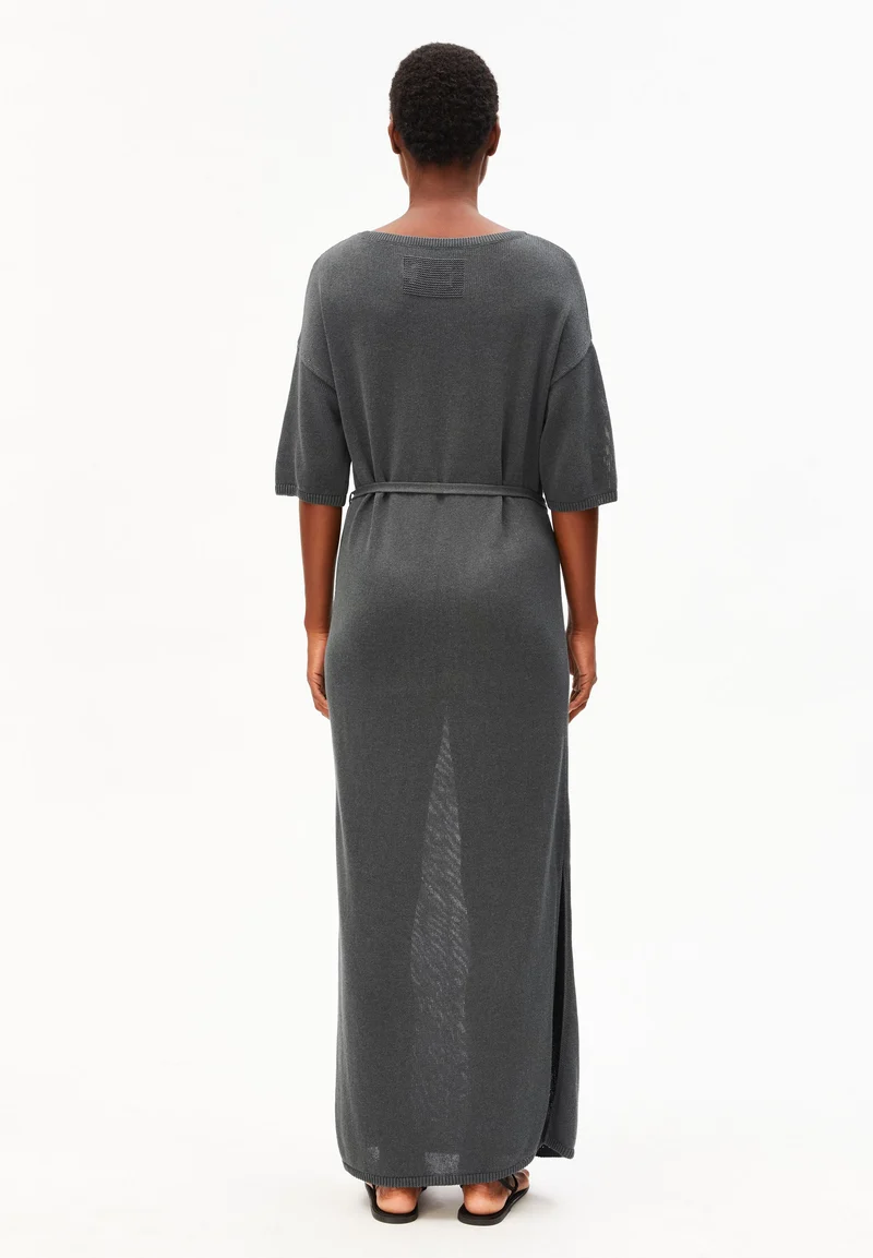 LEINEN-MIX MAXI-STRICKKLEID | space steel