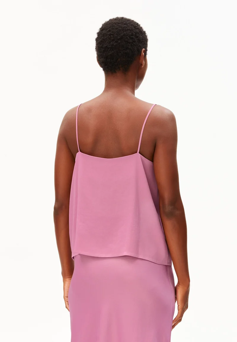 SATIN SPAGHETTITRÄGERTOP | washed berry