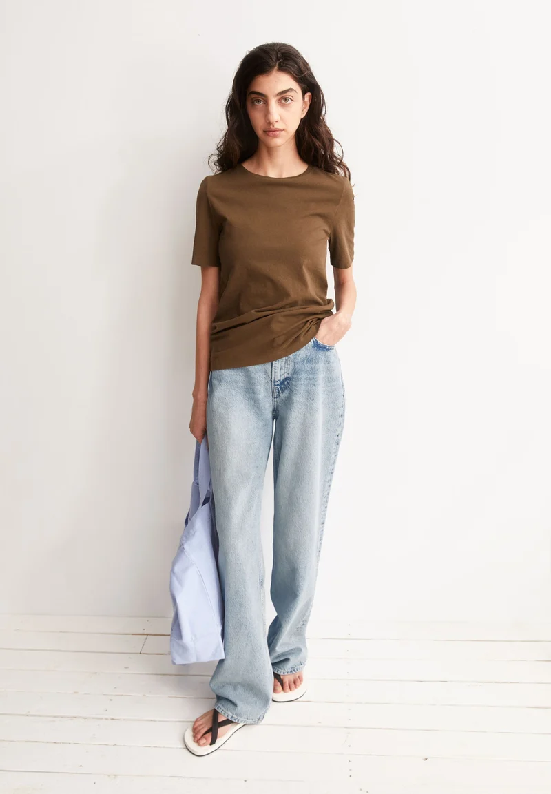 LUALAA LEINEN-MIX T-SHIRT | dried palm