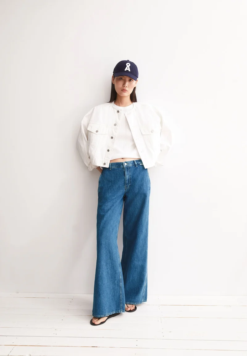 WEITE LEINEN-MIX JEANSHOSE | sea salt