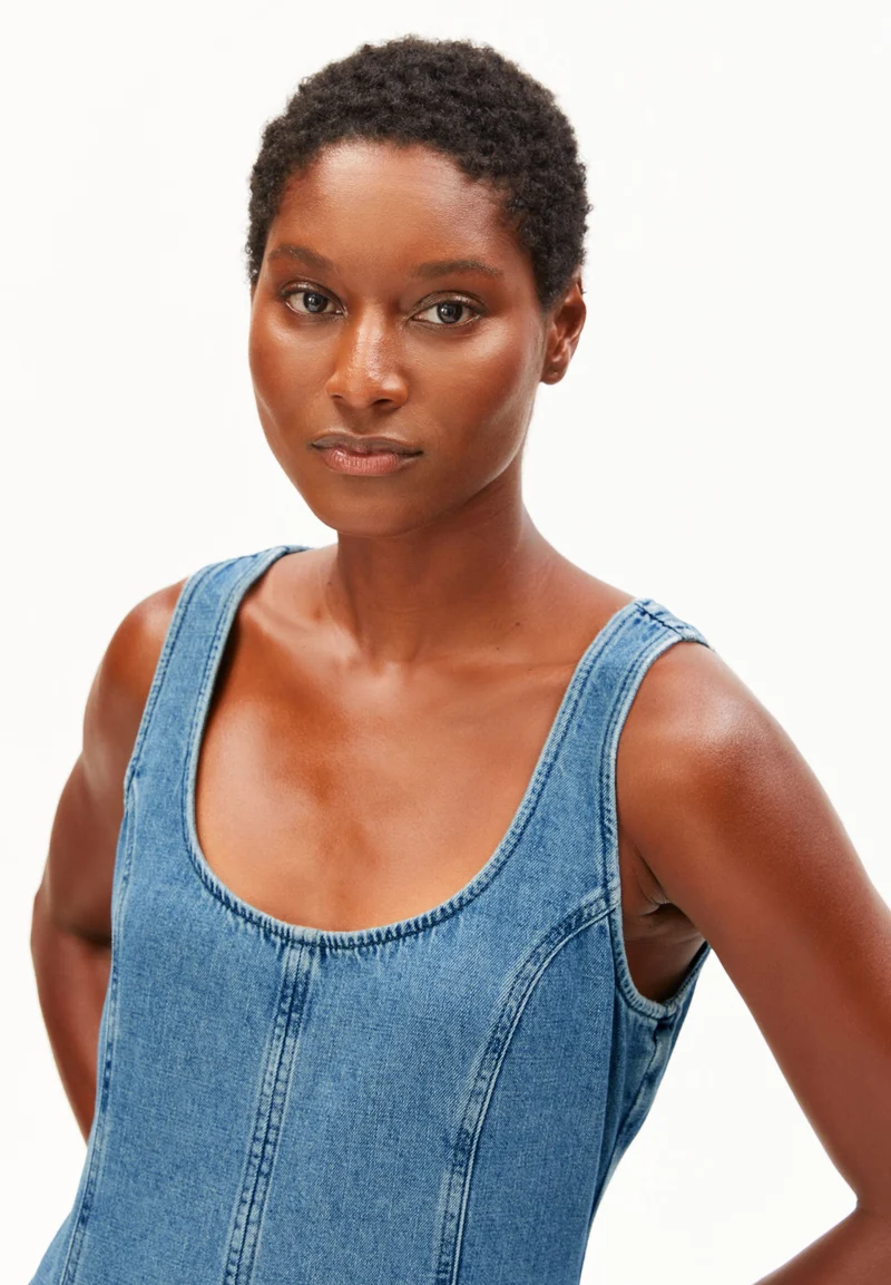 JEANS-MIDI-KLEID | muscari