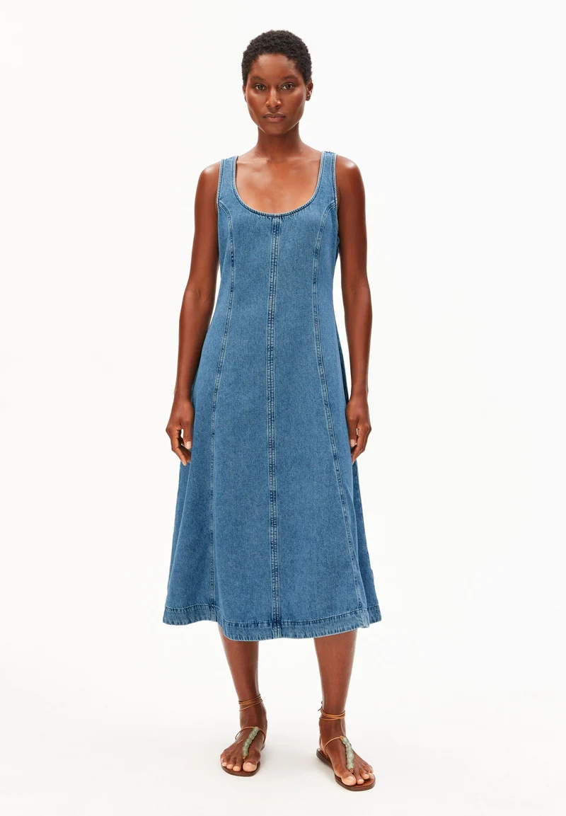 JEANS-MIDI-KLEID | muscari