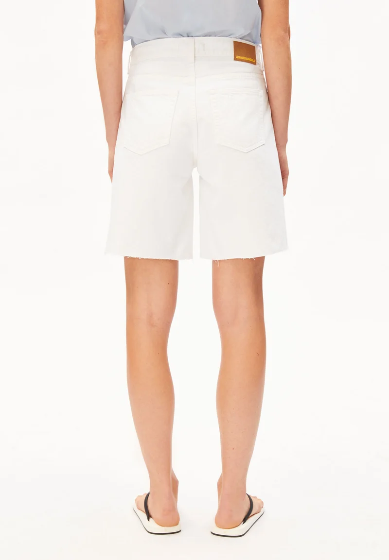 THAALINA MID WAIST JEANS-SHORTS | white