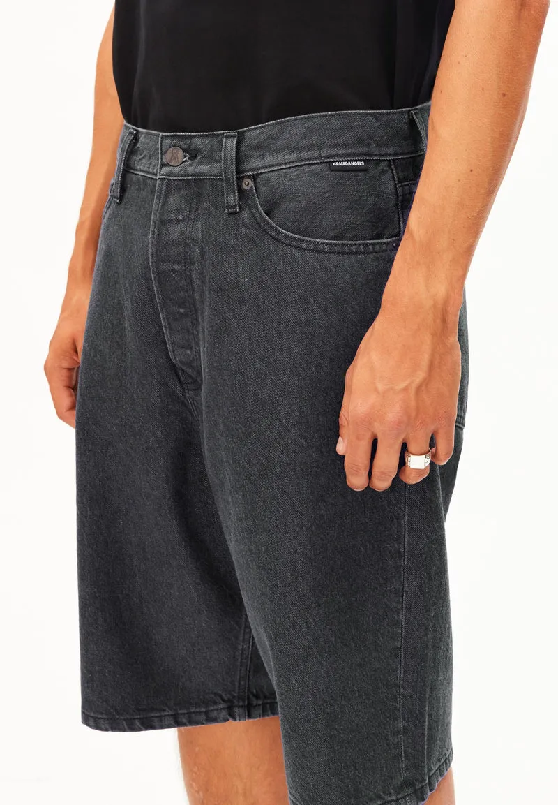BAGGY JEANS-SHORTS | corno