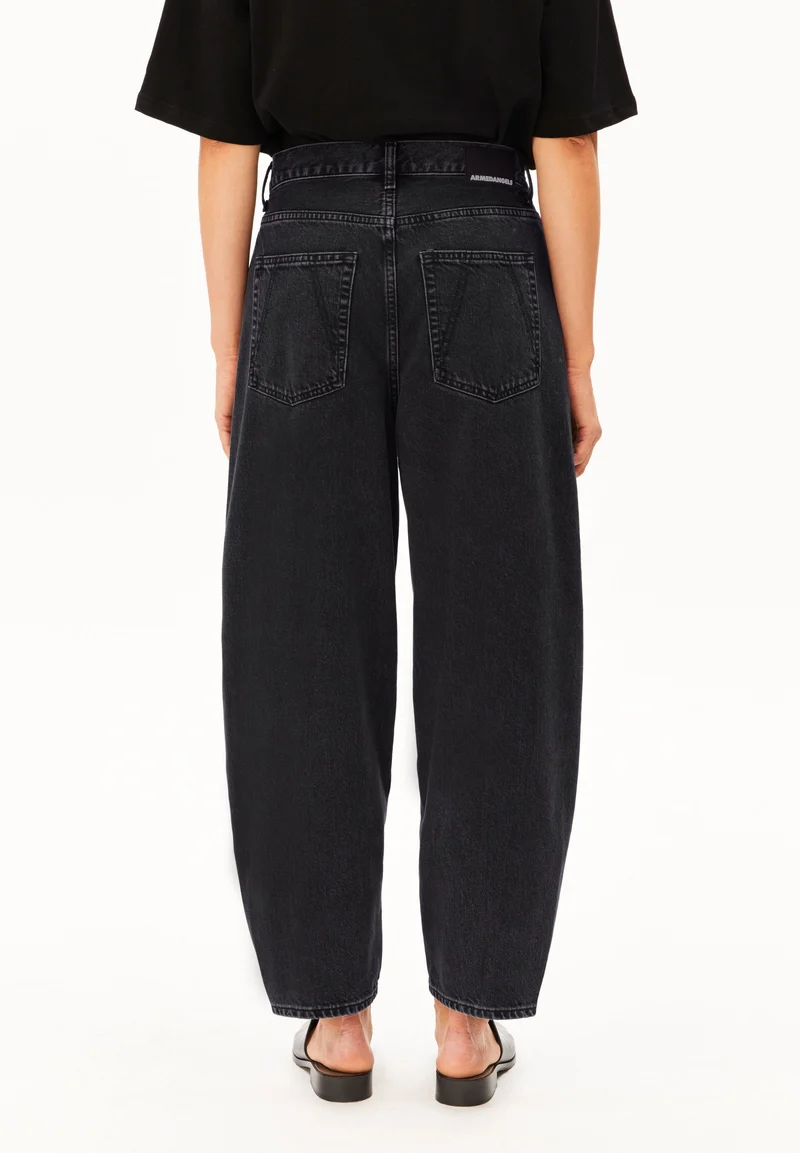 BAARLY HIGH WAIST BARREL JEANS | ebony black