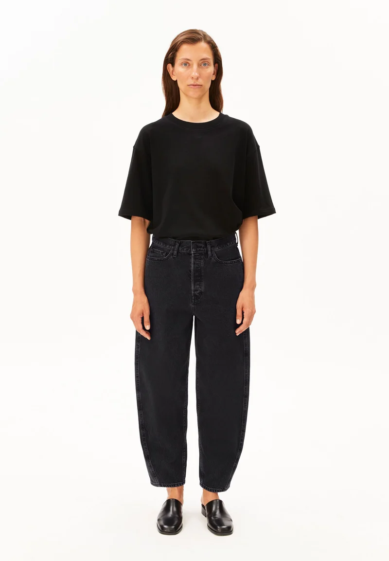 BAARLY HIGH WAIST BARREL JEANS | ebony black