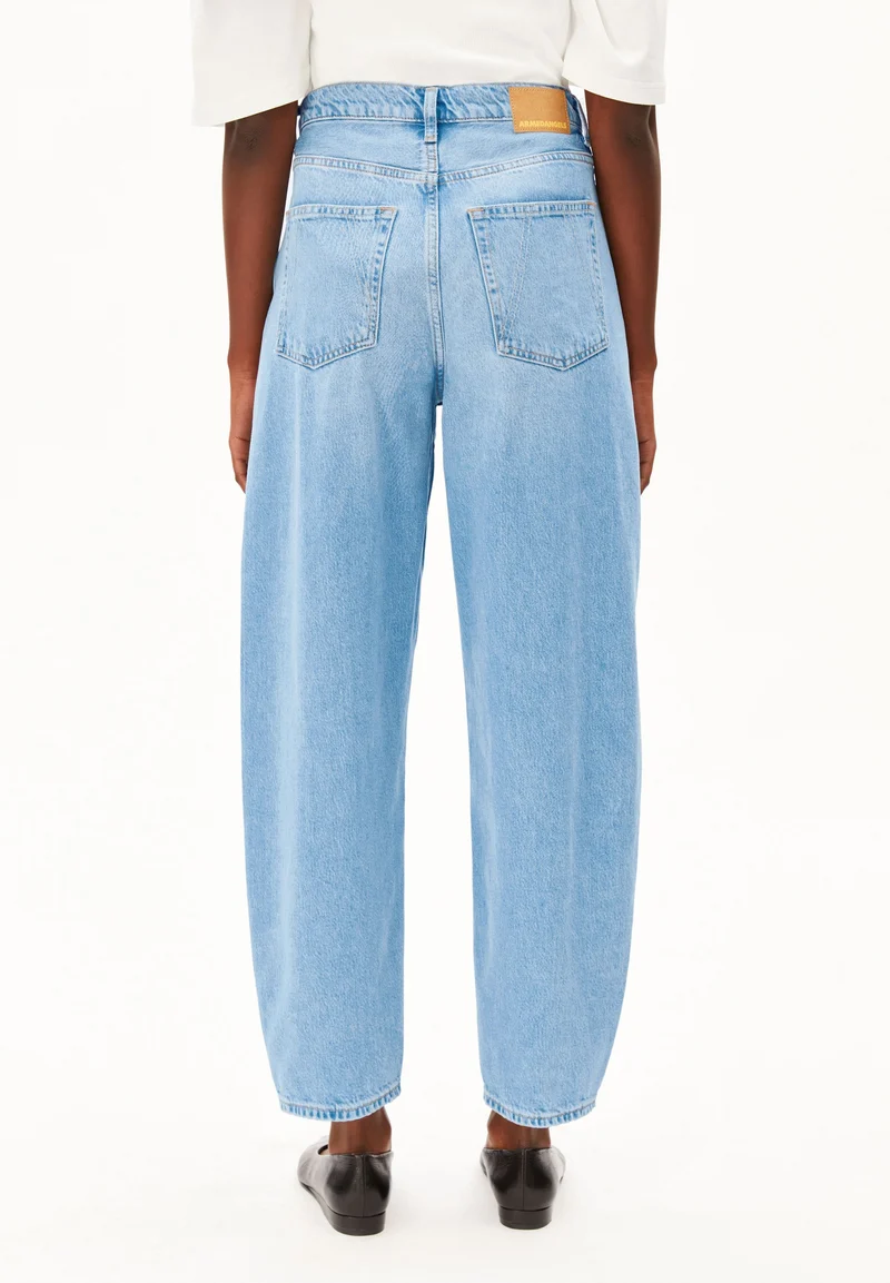 BAARLY HIGH WAIST BARREL JEANS | noise