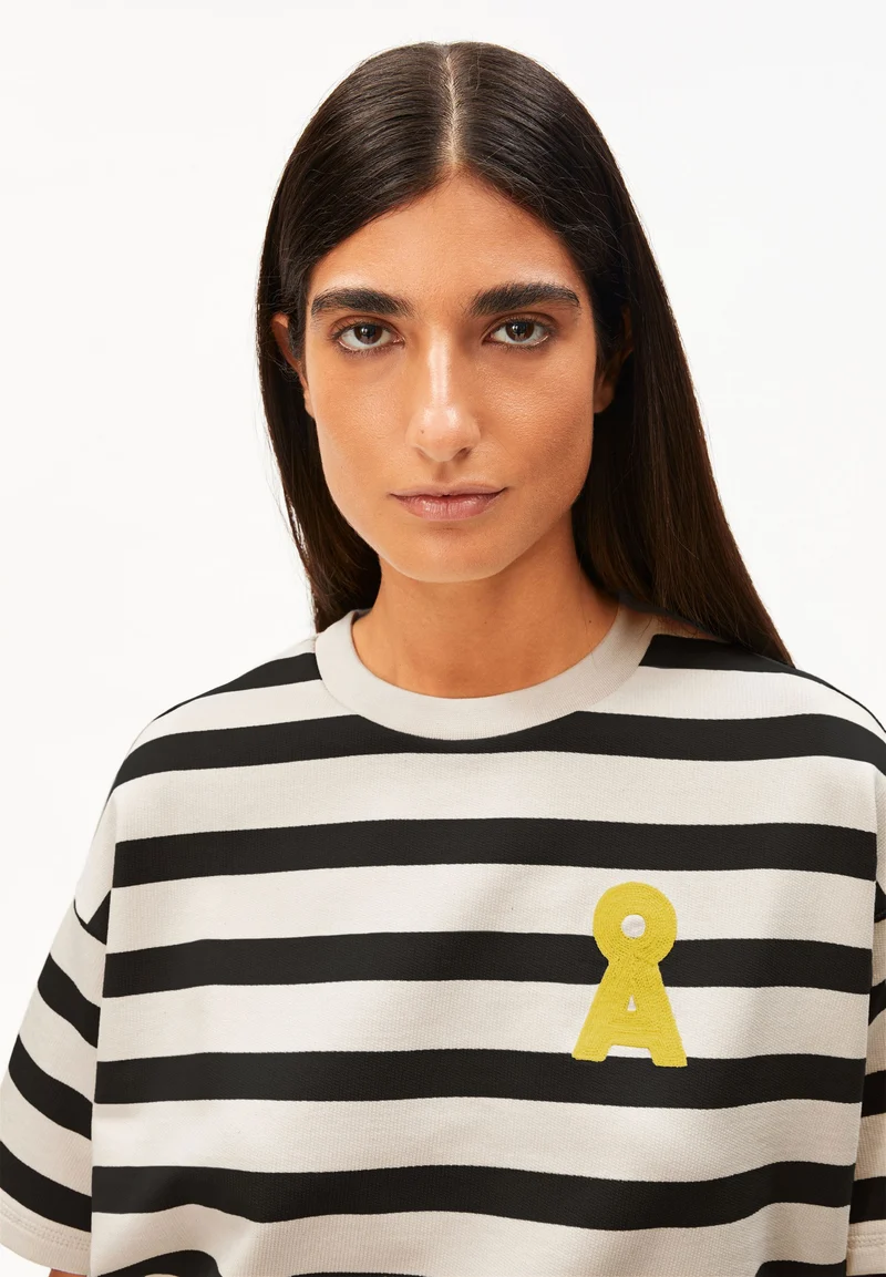 BAMIKAA GESTREIFTES SWEATSHIRT | undyed-black