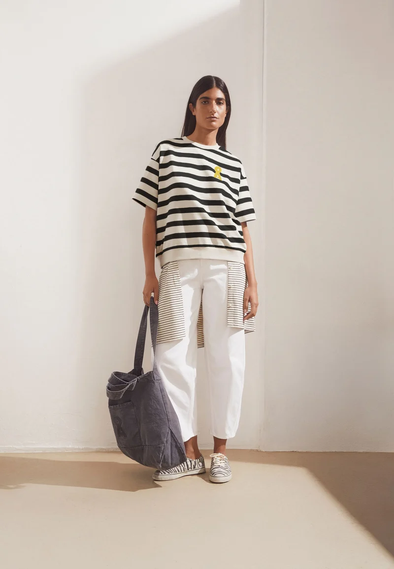 BAMIKAA GESTREIFTES SWEATSHIRT | undyed-black