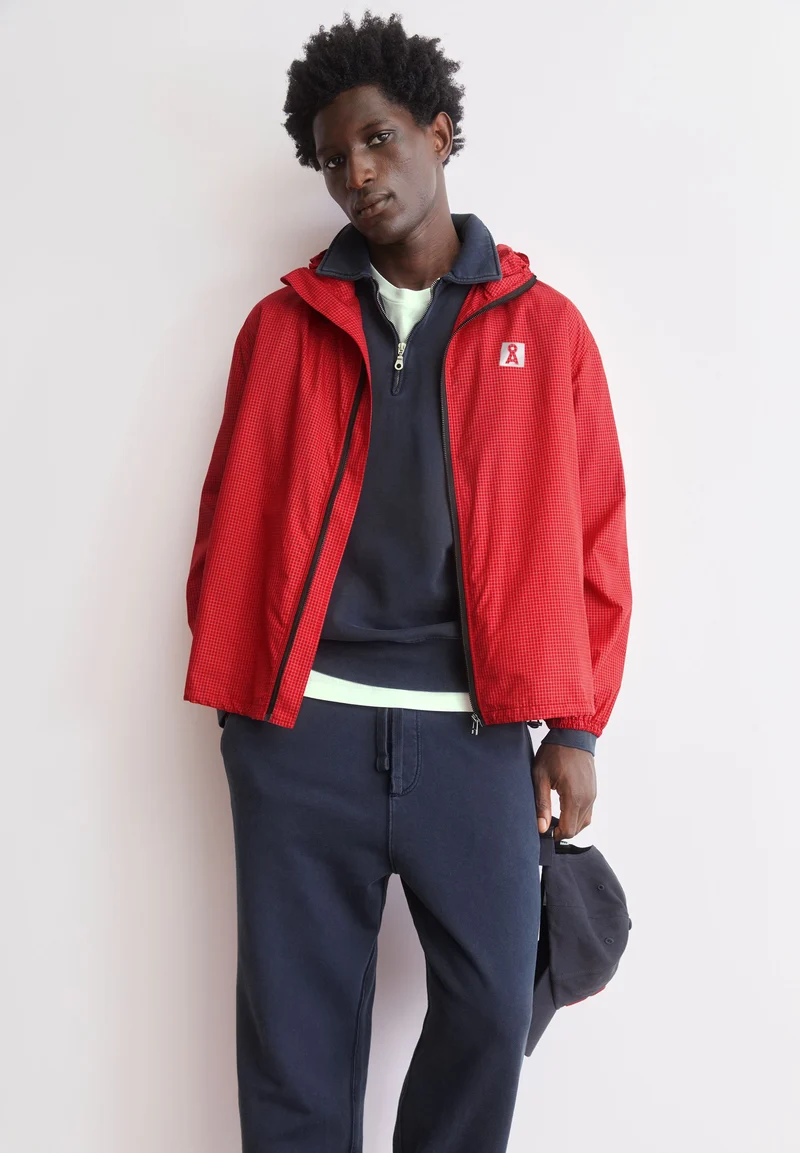 WINDBREAKER-JACKE | mars red