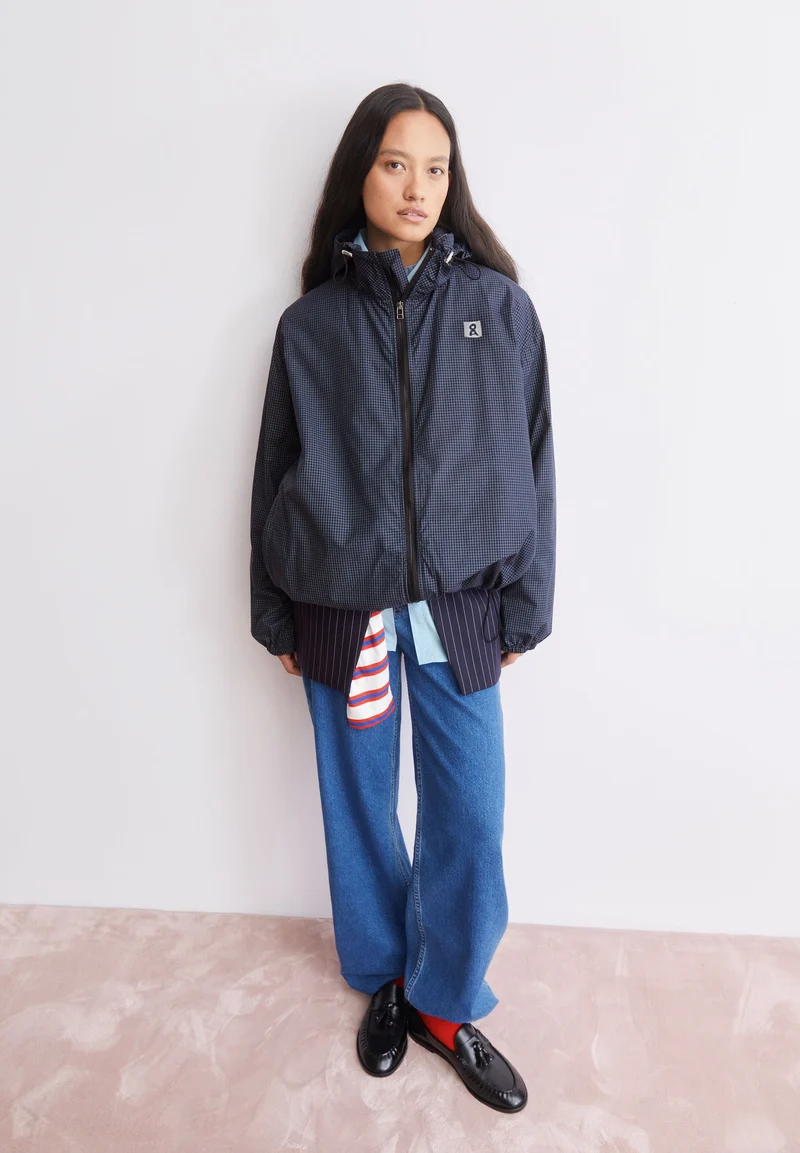 WINDBREAKER-JACKE | tinted navy