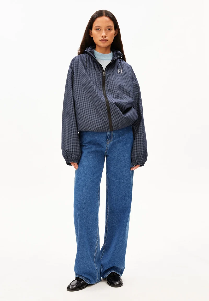 WINDBREAKER-JACKE | tinted navy