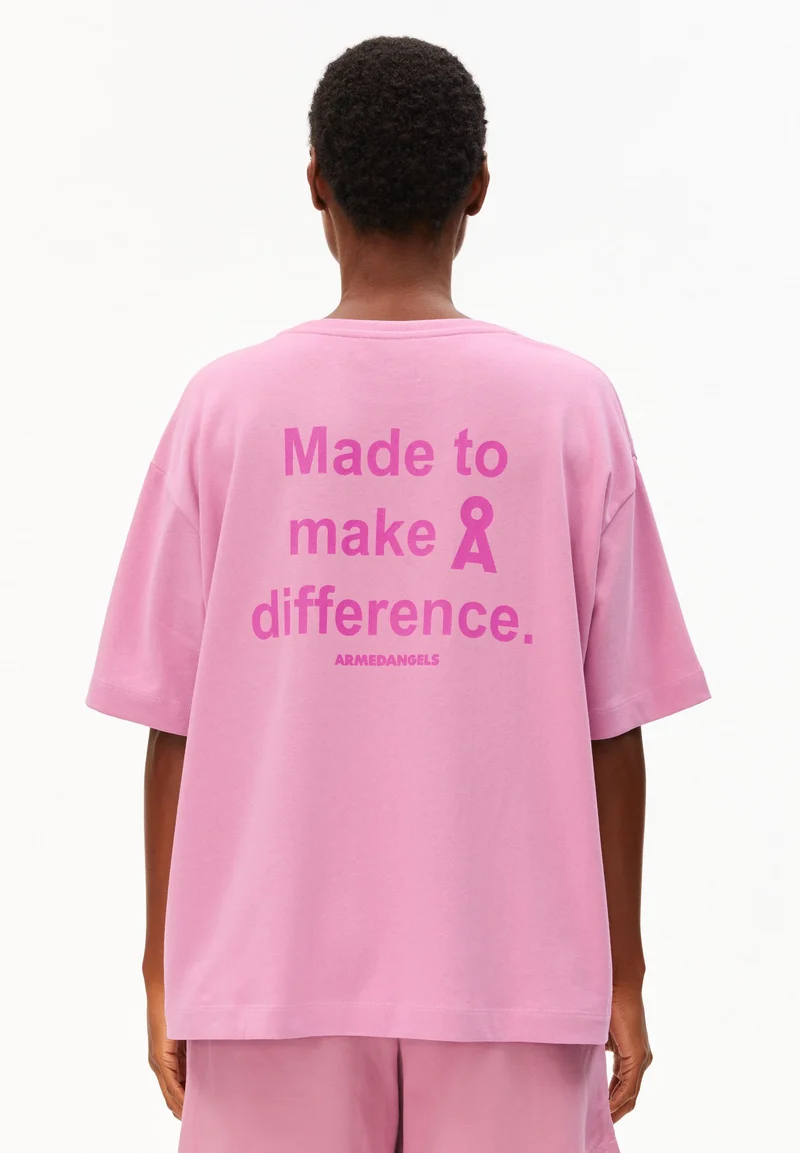 GIANNAA DIFFERENCE T-SHIRT | washed berry