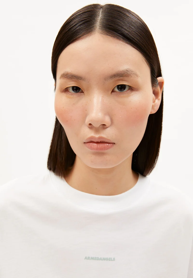 TARJAA GRAPHIC T-SHIRT | white-foam
