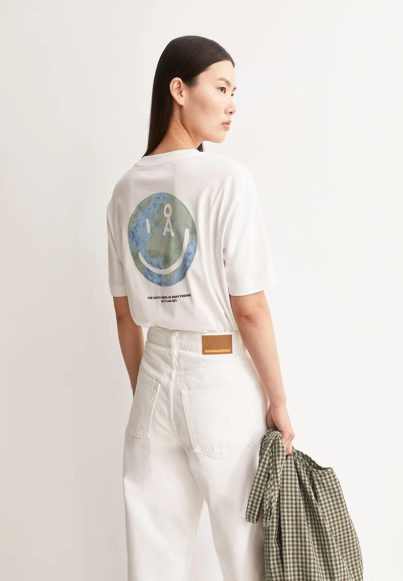 TARJAA GRAPHIC T-SHIRT | white-foam