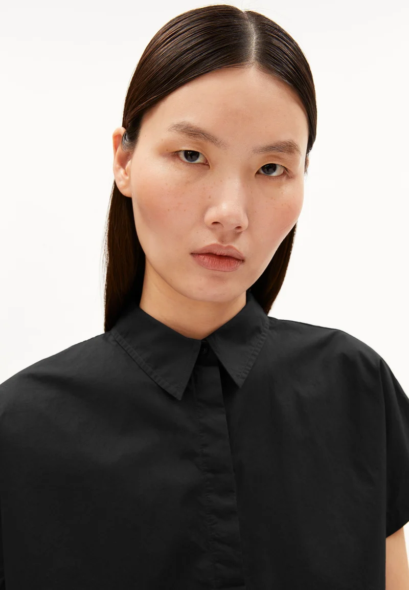 POPLIN LARISAANA BLUSE | black