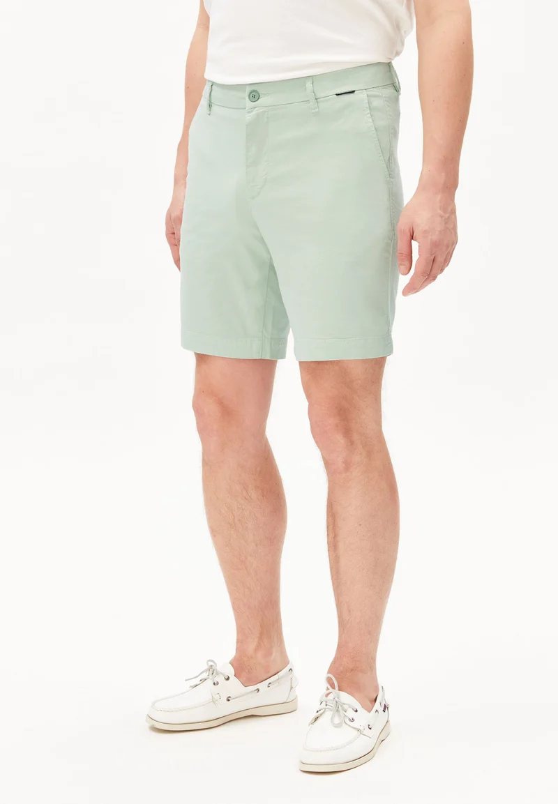 CHINO-SHORTS | foam