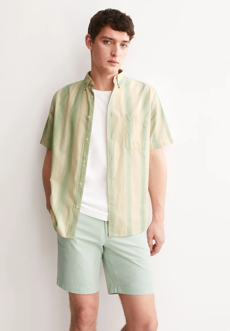 CHINO-SHORTS | foam