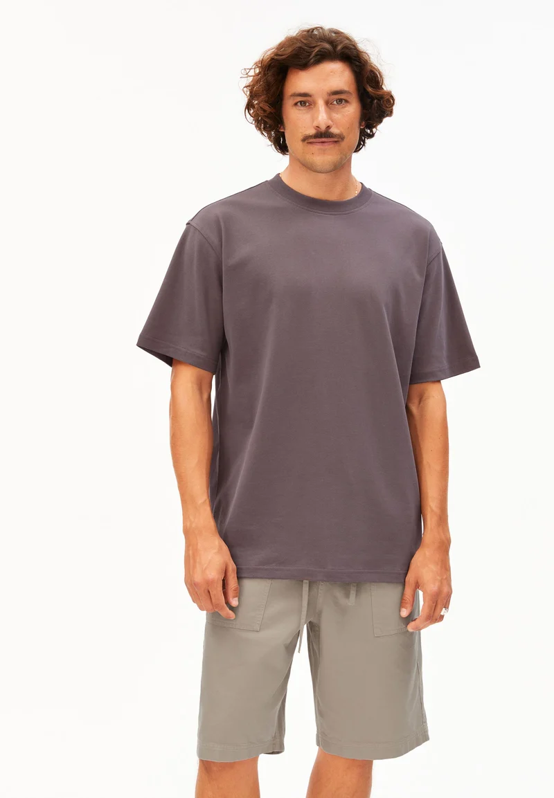 MAARKOS HEAVY WEIGHT T-SHIRT