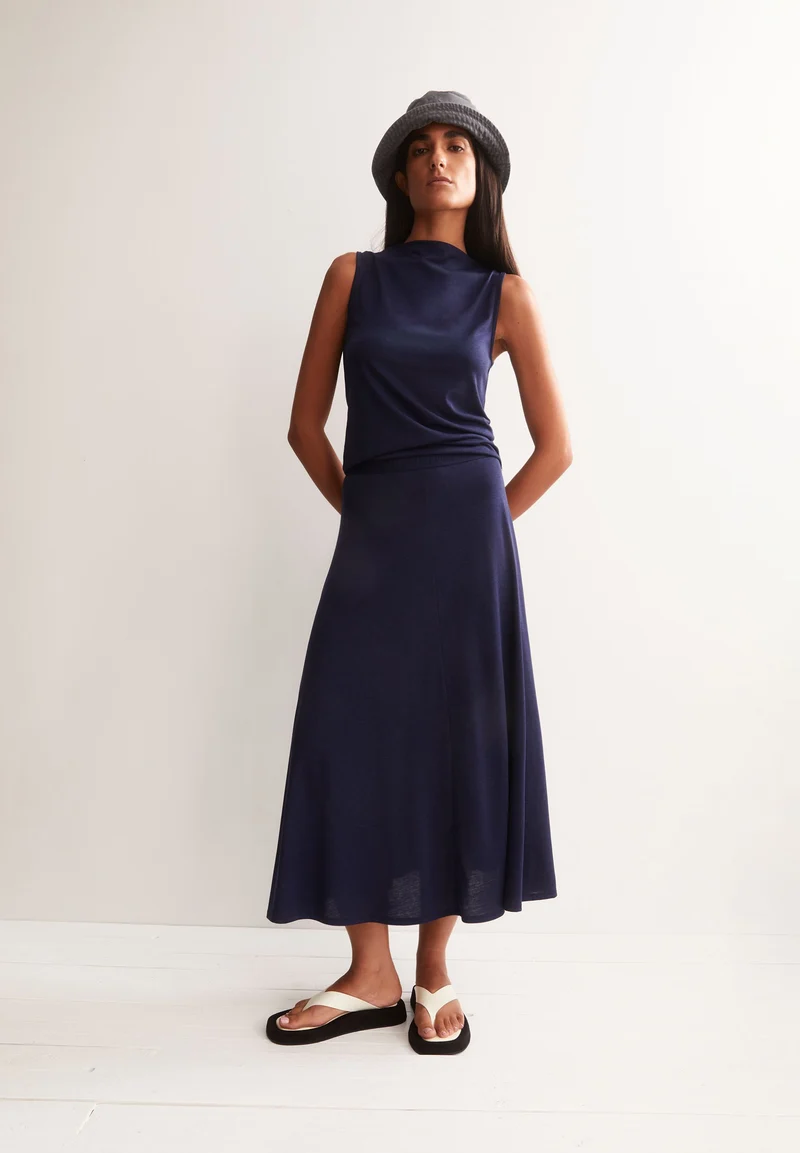 LAMINIAA TOP | tinted navy