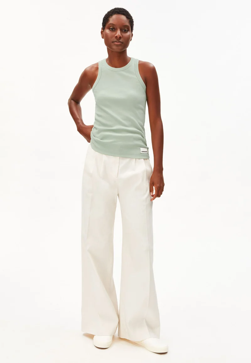 KANITAA TOP | foam