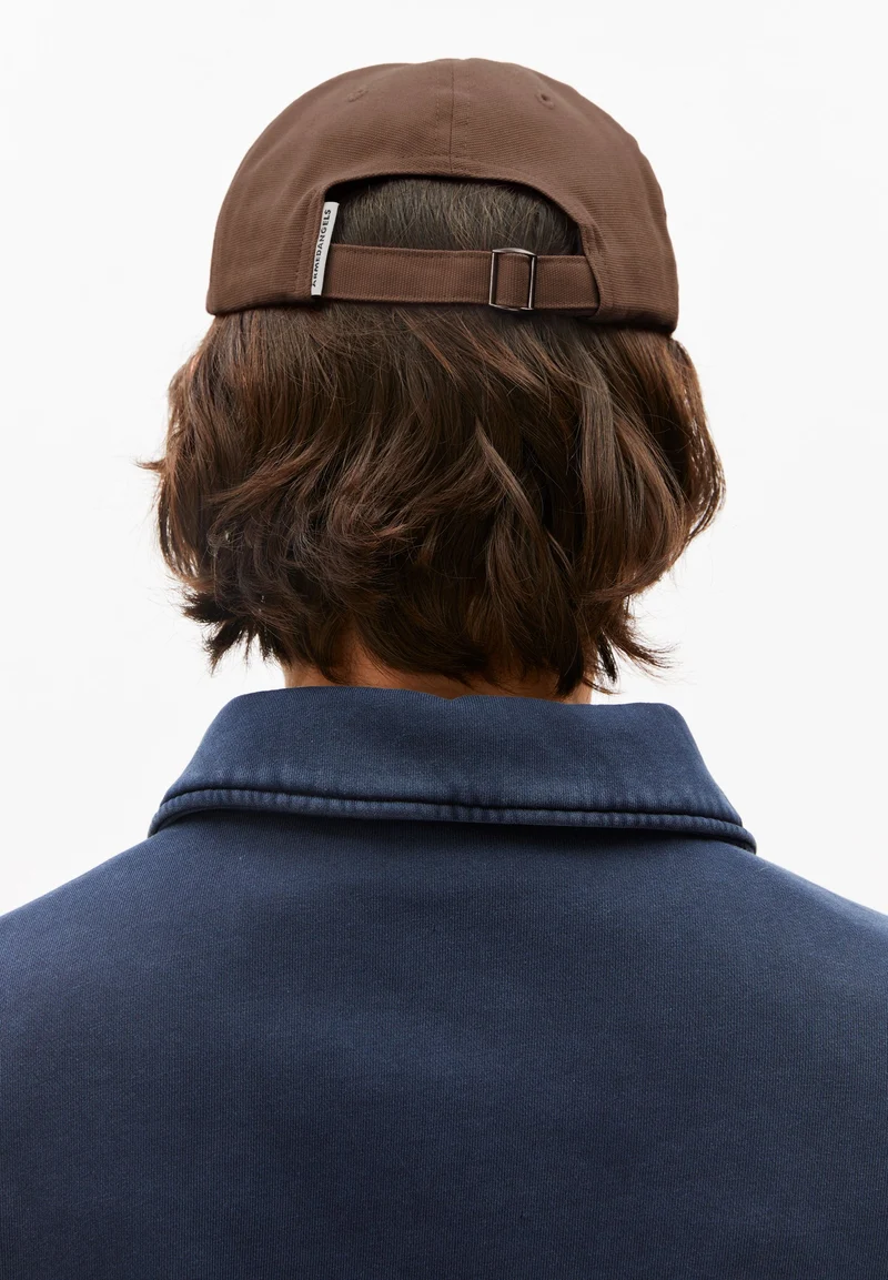 YENAAS BOLD KAPPE | dried palm