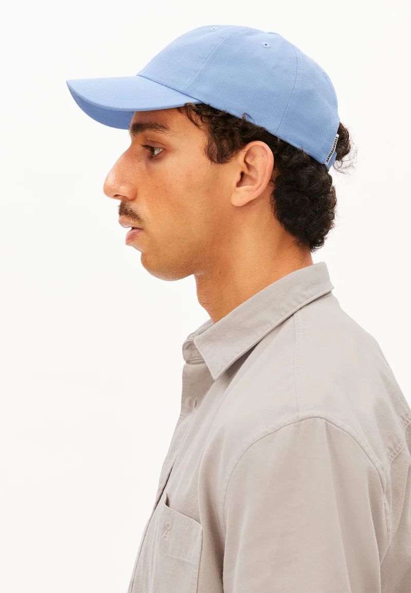 YENAAS BOLD KAPPE | wedgwood