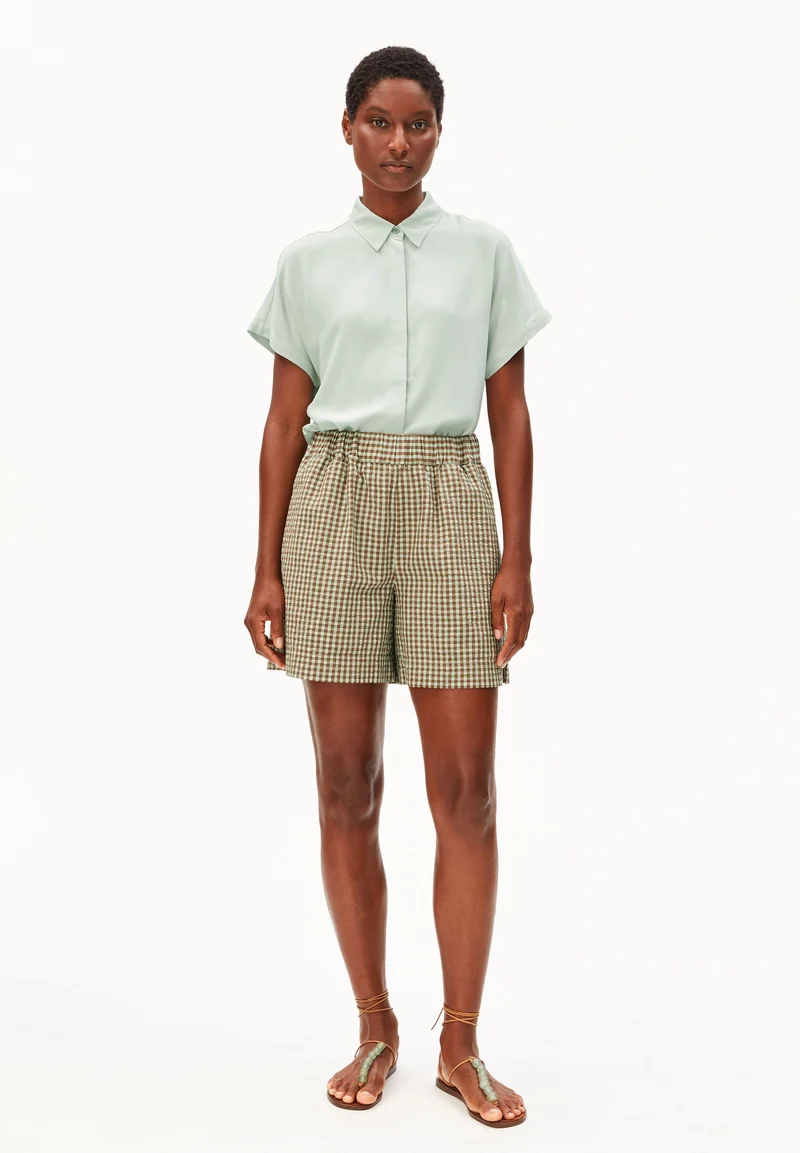 LARISAANA BLUSE | foam