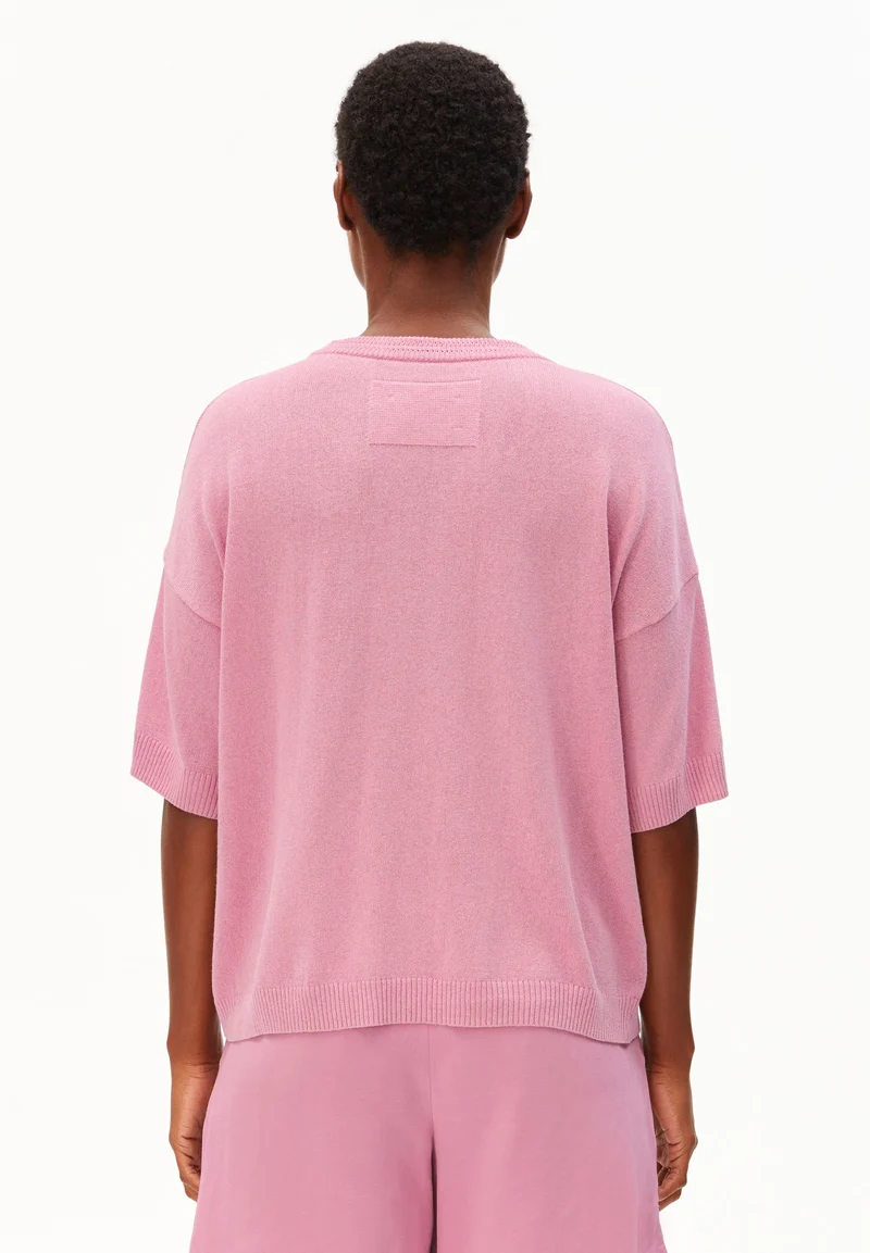 KURZÄRMLIGES LEINEN-MIX STRICKSHIRT | washed berry