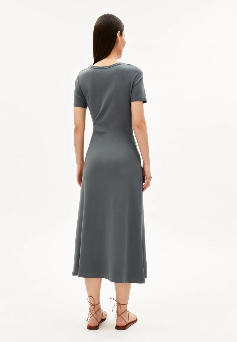 JELTAA JERSEY-KLEID | space steel