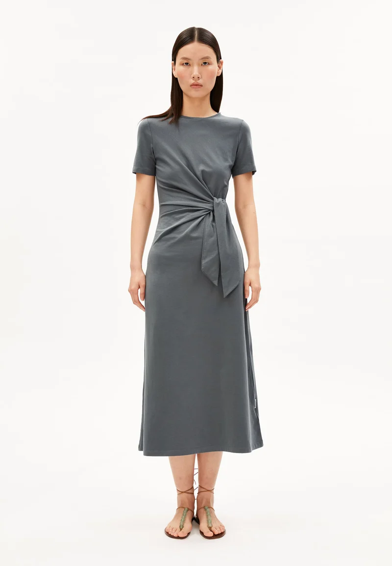 JELTAA JERSEY-KLEID | space steel