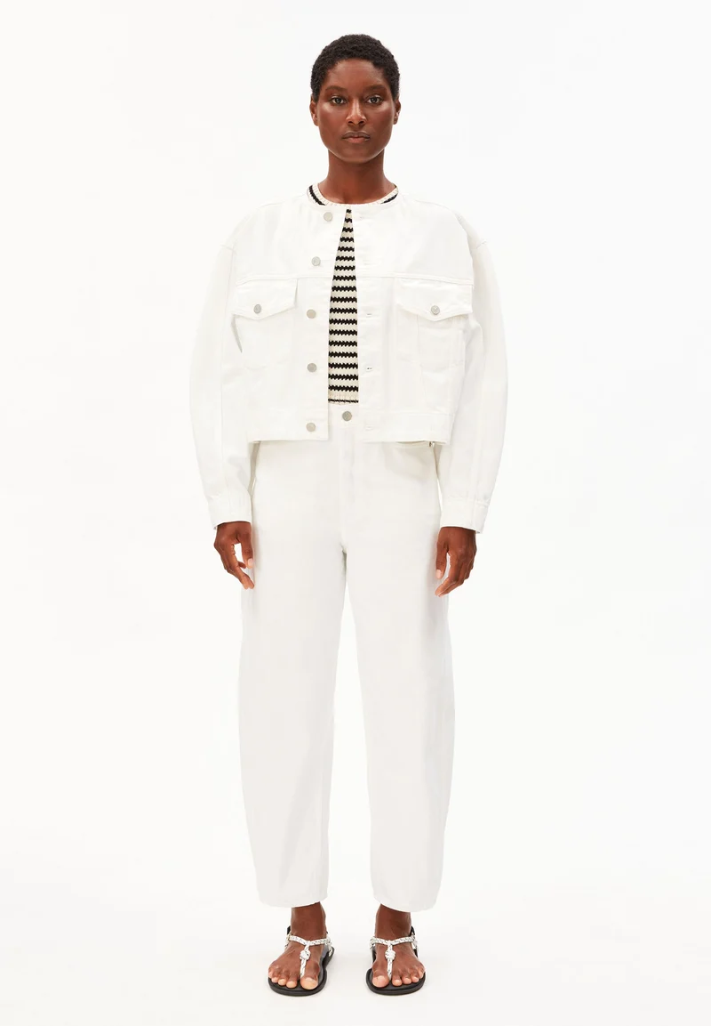 BAARLY BARREL JEANS | white
