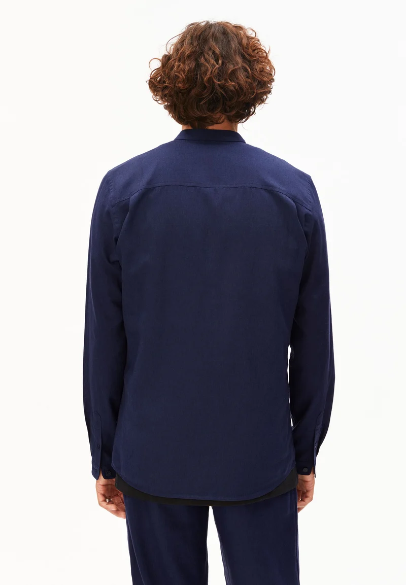 VAALERONIMUS LEINEN-HEMD | tinted navy