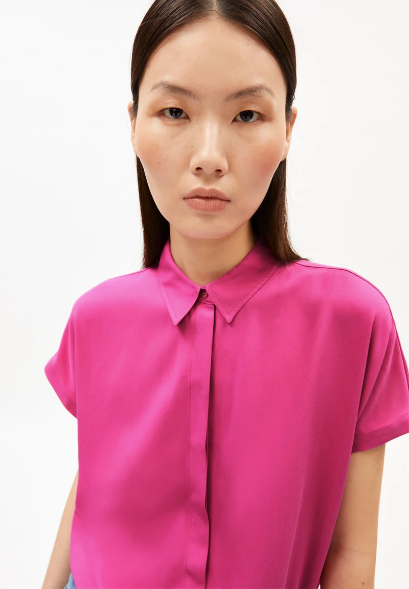 LARISAANA BLUSE | very berry