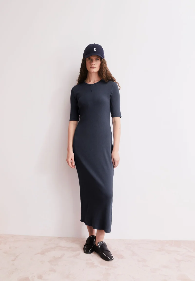 SEHAARAA GMT DYE KLEID | tinted navy
