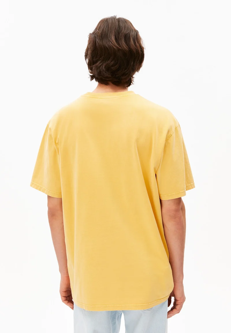 ICONIC Å MAARKOS GD T-SHIRT | sunflower washed