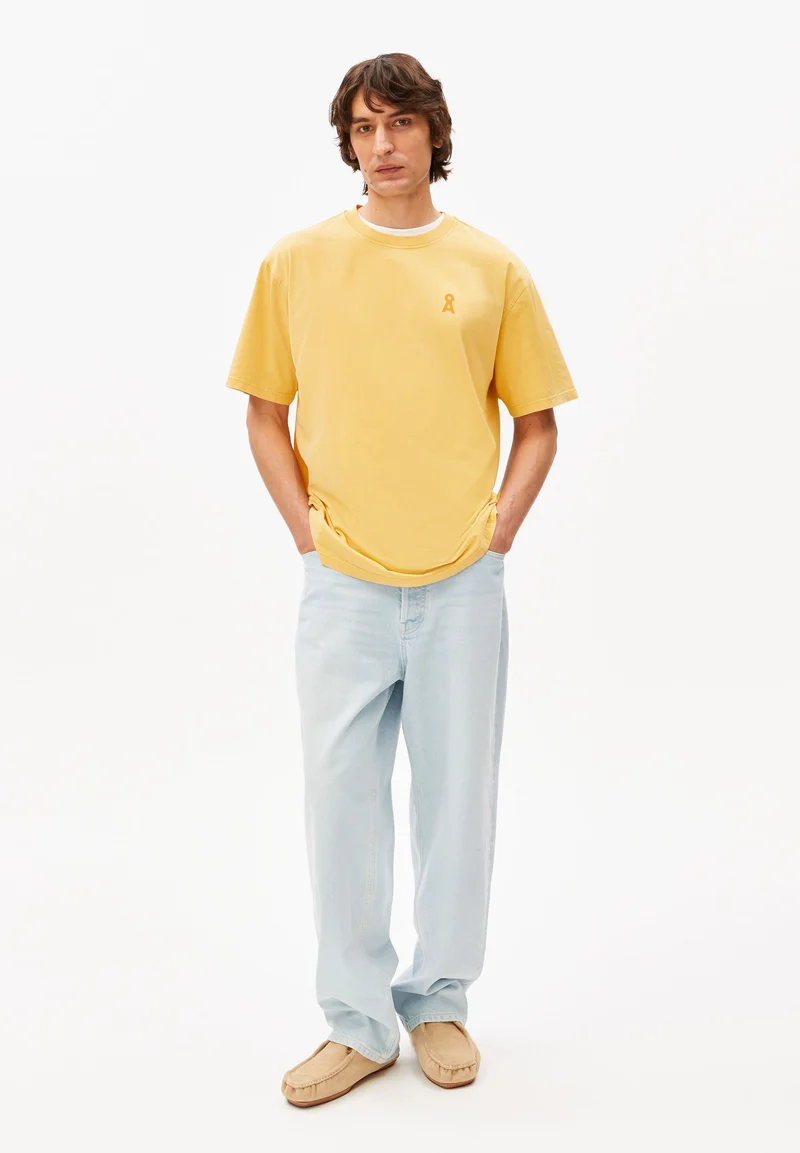 ICONIC Å MAARKOS GD T-SHIRT | sunflower washed
