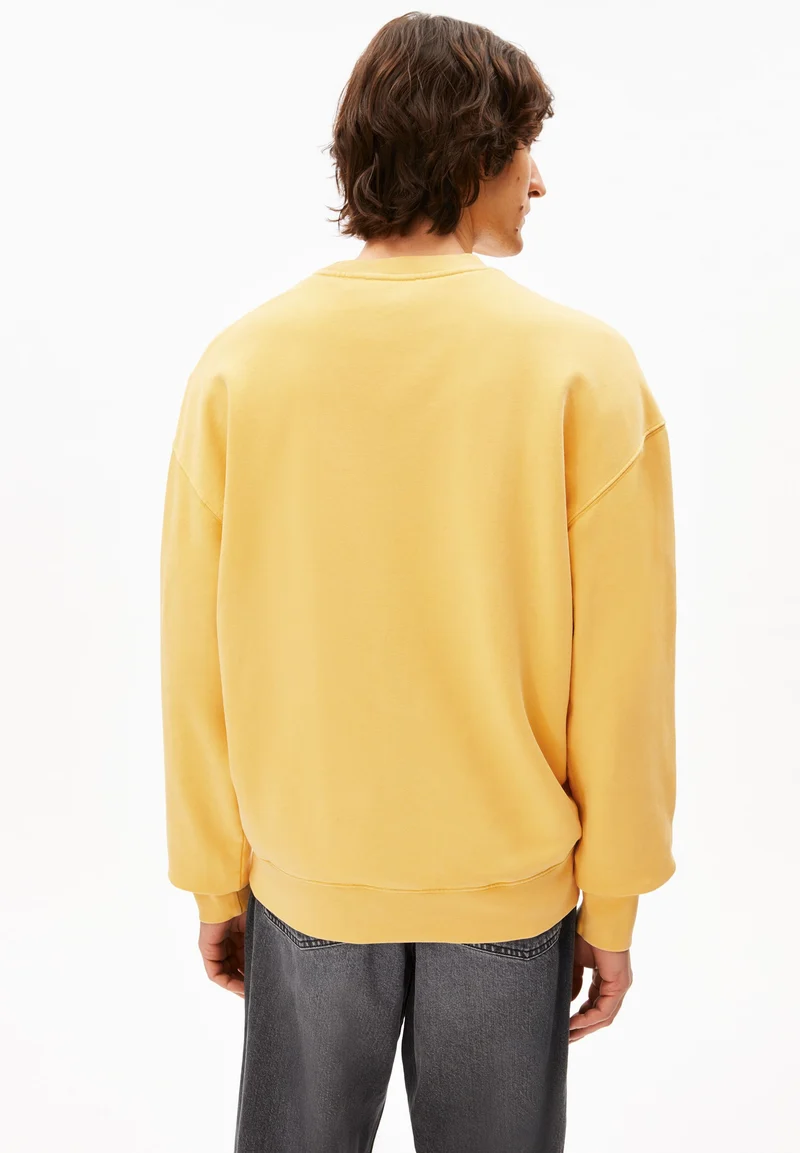 ICONIC Å GMT DYE SWEATSHIRT | sunflower washed
