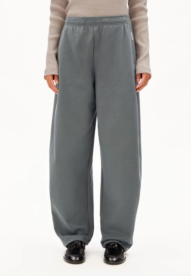BARREL PULL-ON JERSEY PANT